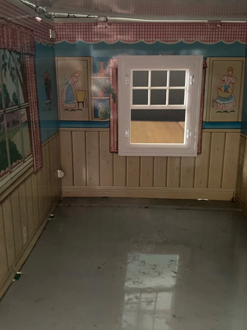 1950's Tin Litho Doll House